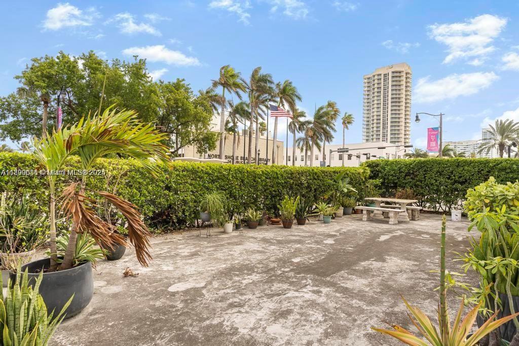 OCEAN SHORE CO-OP APTS IN - Residential