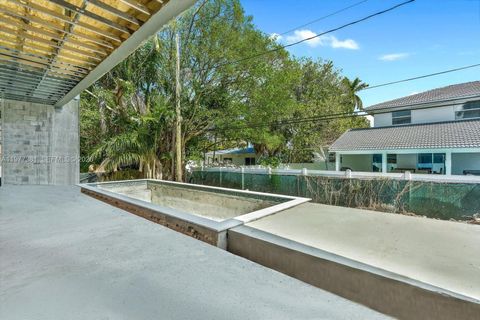 Tiny photo for 7701 Coquina Dr, North Bay Village, FL 33141 (MLS # A11977381)