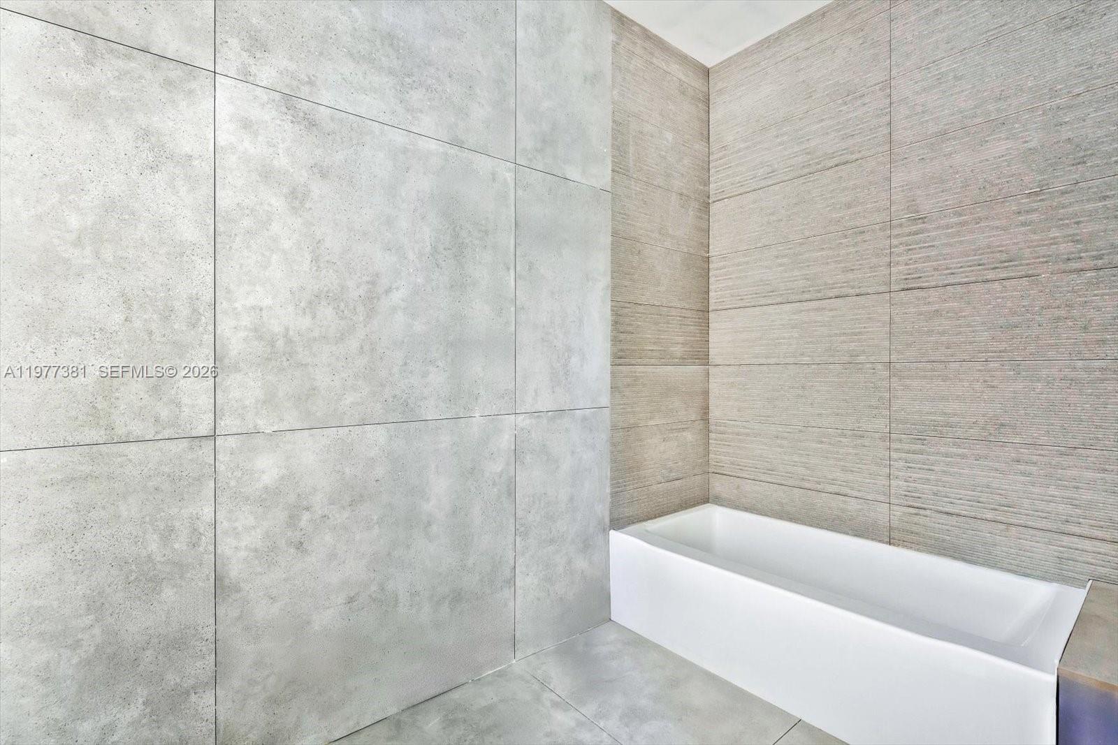 NORTH BAY ISLAND - Residential