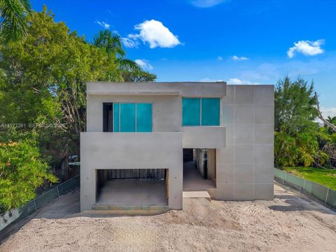 Tiny photo for 7701 Coquina Dr, North Bay Village, FL 33141 (MLS # A11977381)