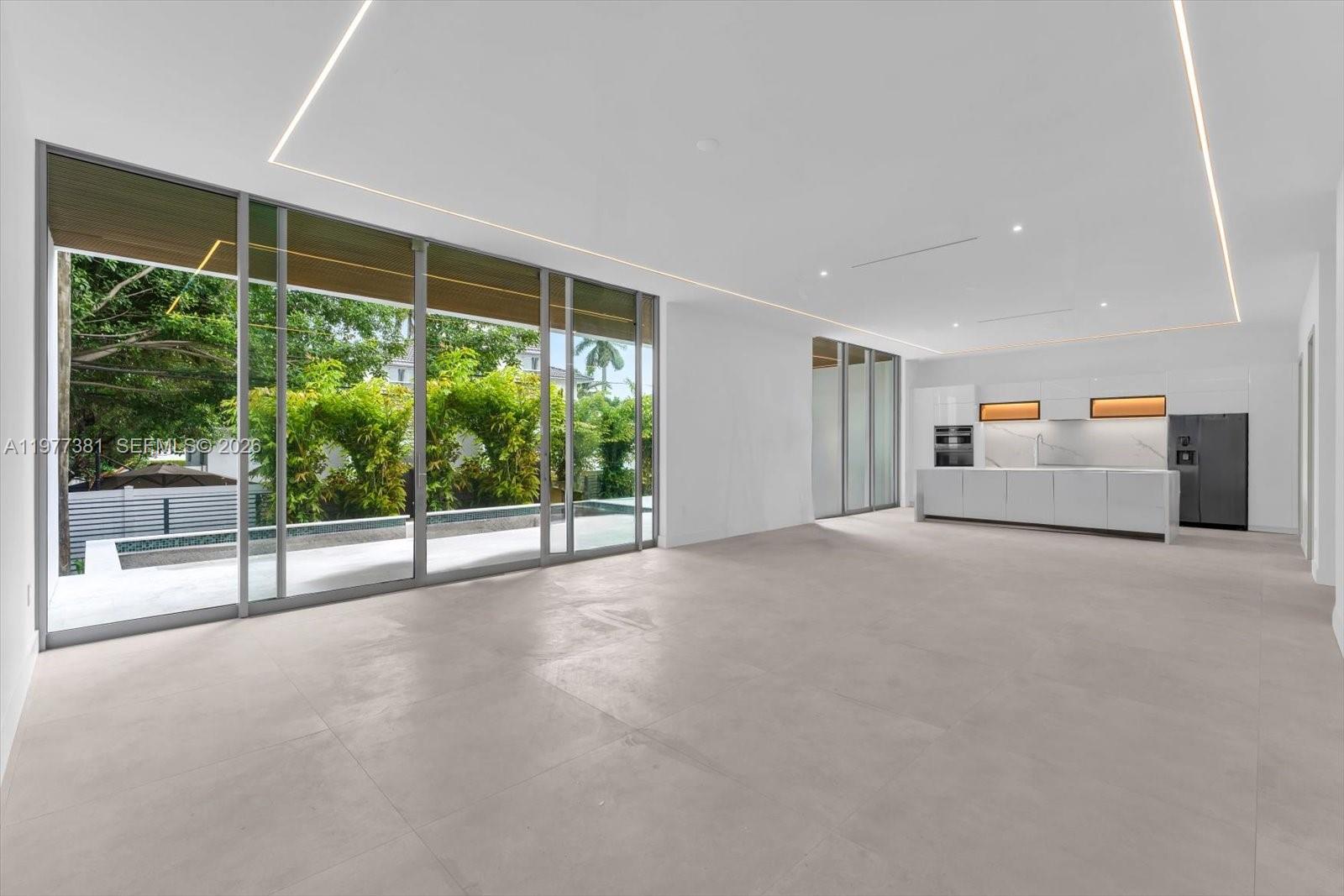 7701 Coquina Dr