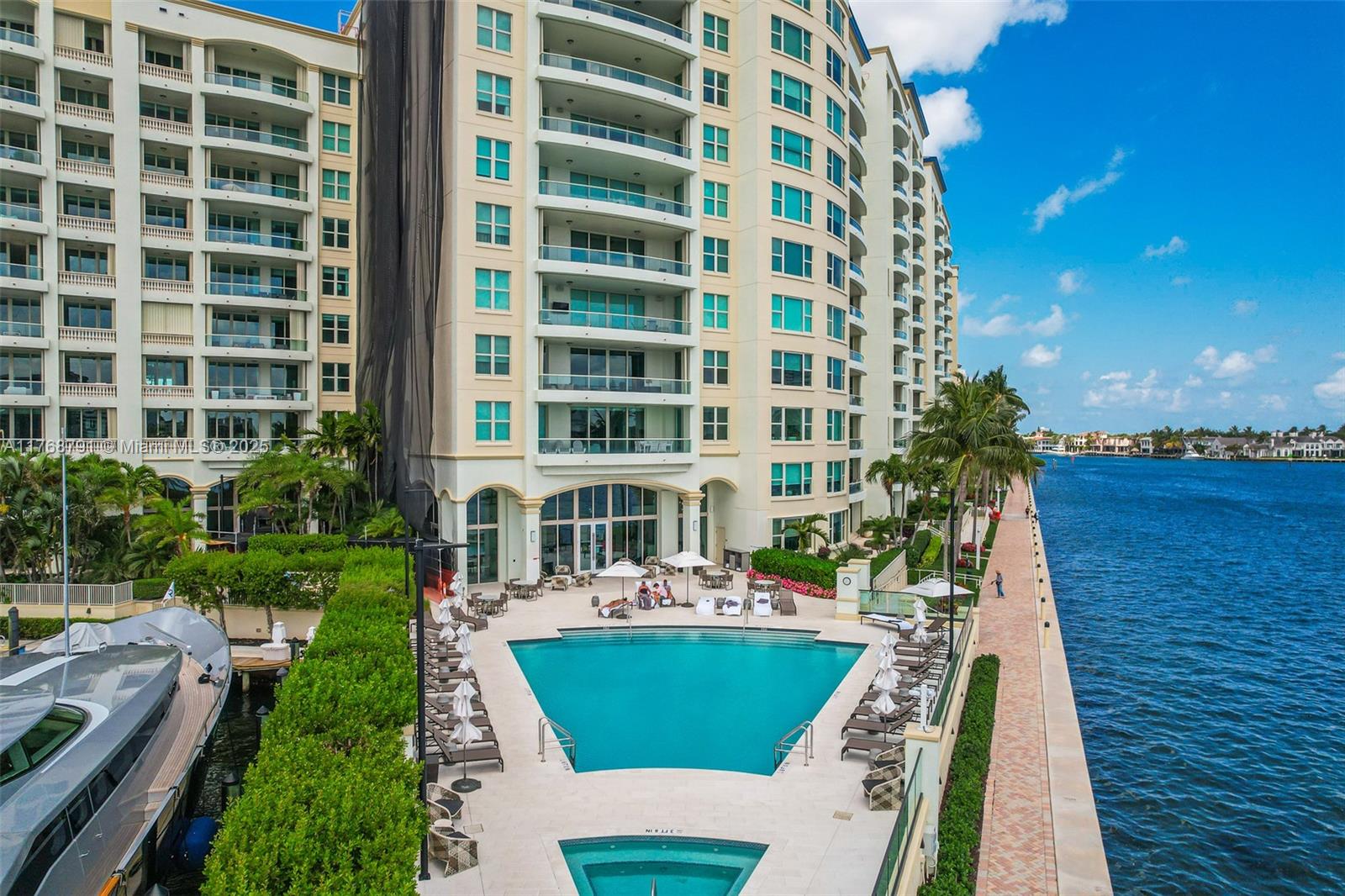 MIZNER GRAND CONDO - Residential