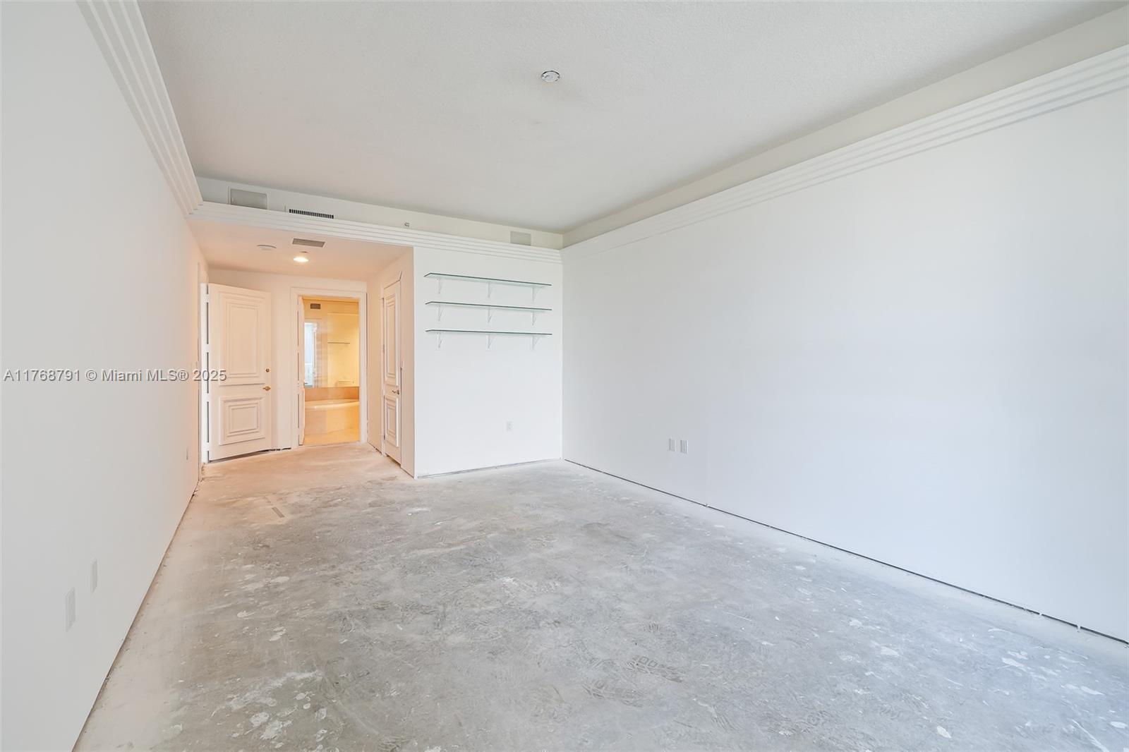 MIZNER GRAND CONDO - Residential