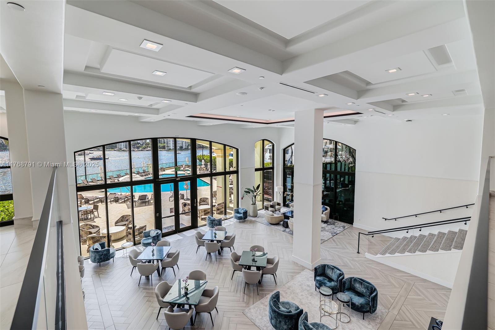 MIZNER GRAND CONDO - Residential