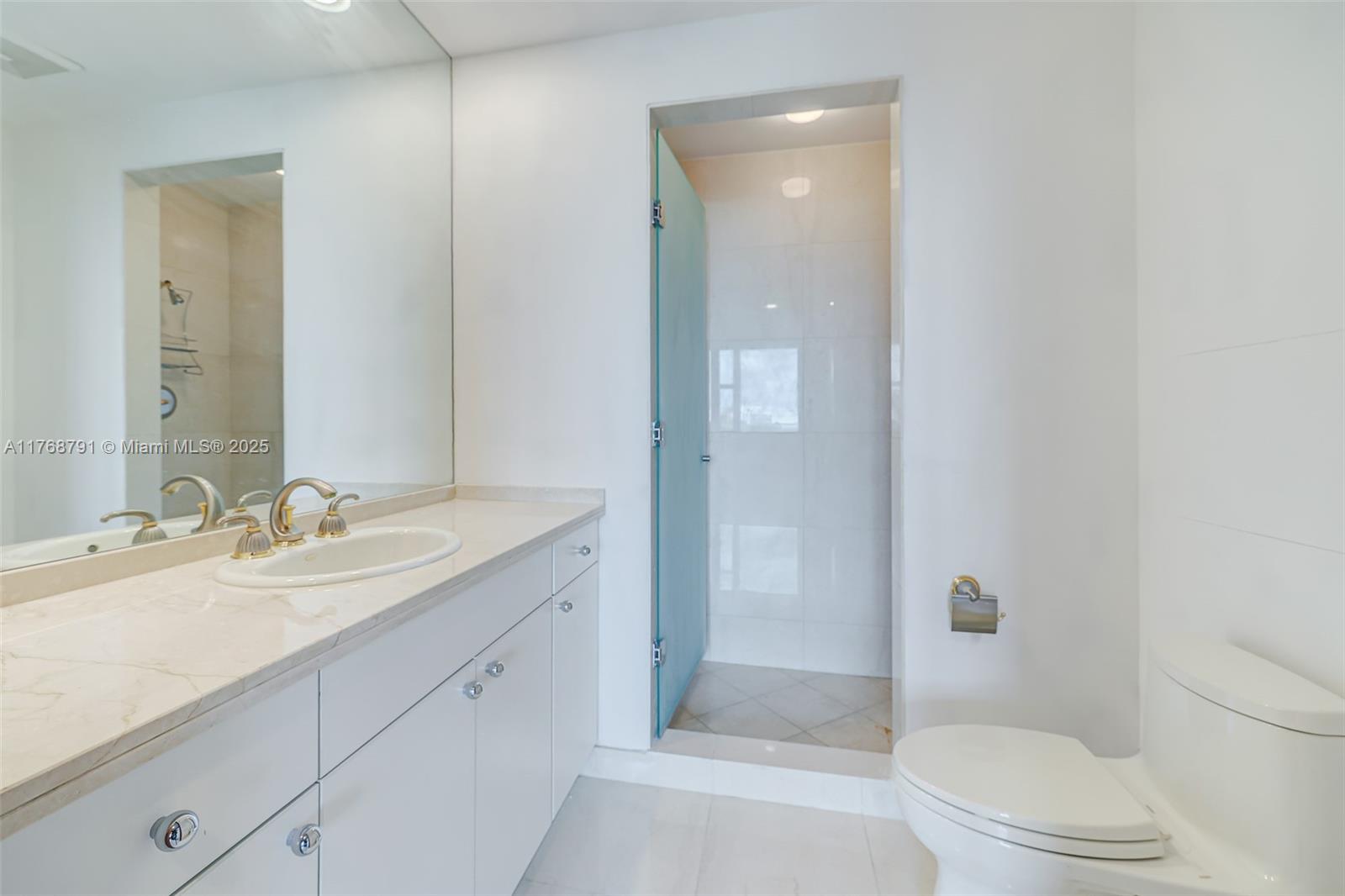 MIZNER GRAND CONDO - Residential