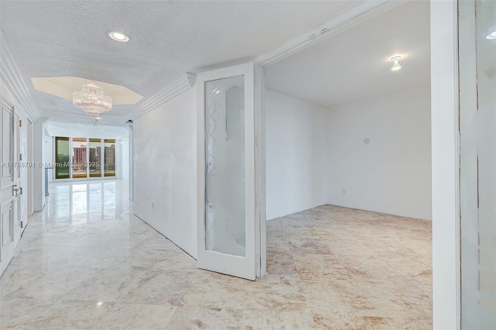 MIZNER GRAND CONDO - Residential