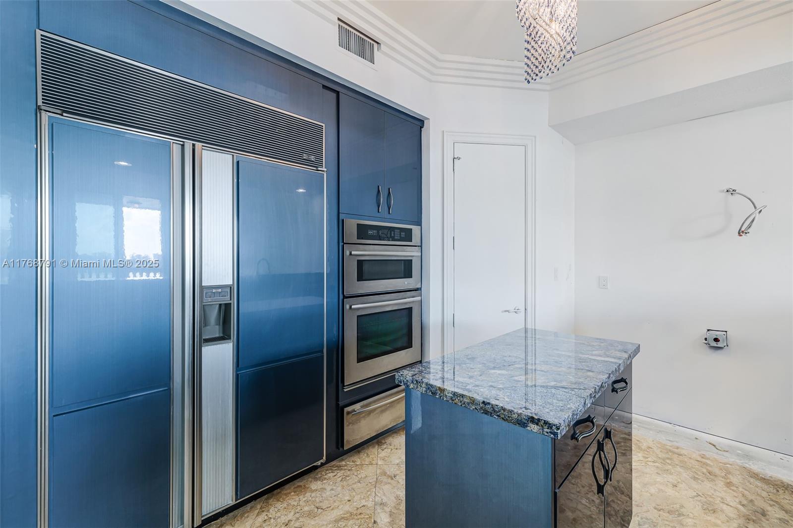 MIZNER GRAND CONDO - Residential