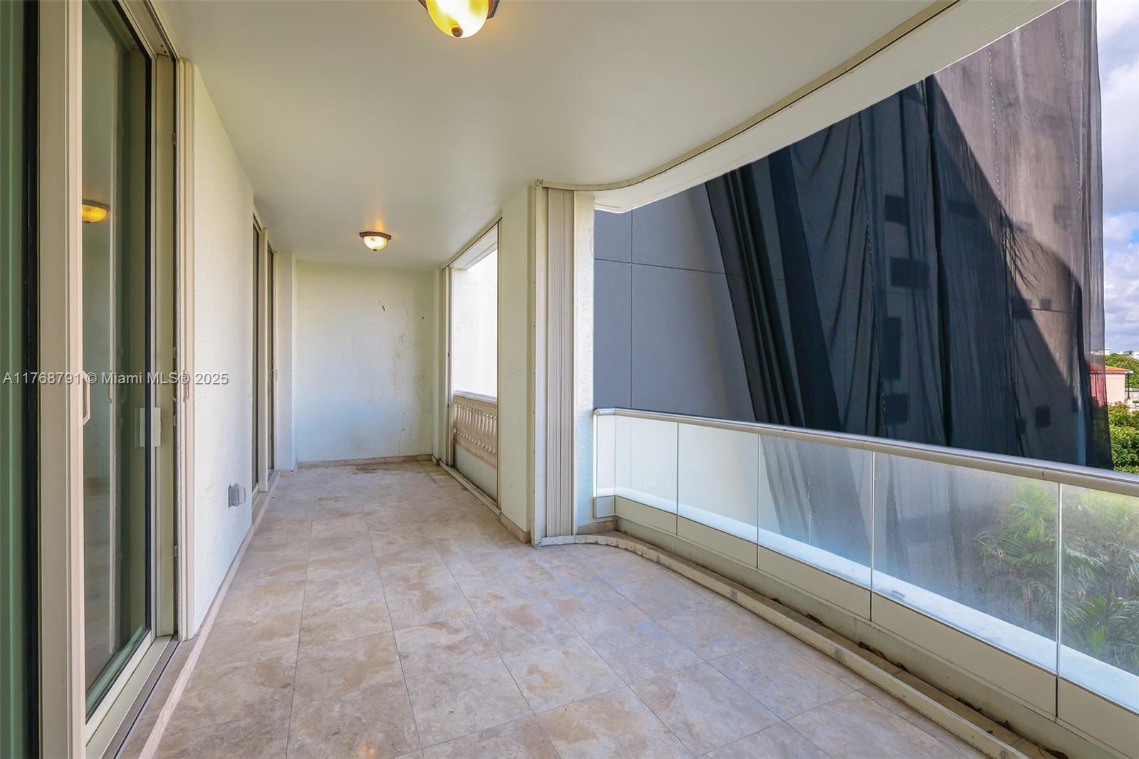 MIZNER GRAND CONDO - Residential