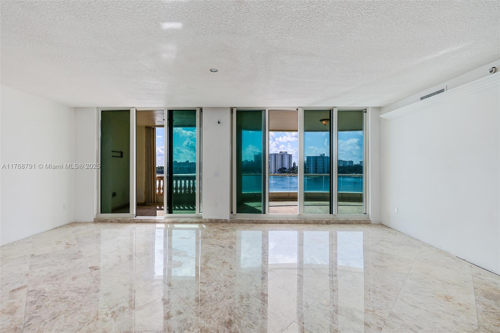 MIZNER GRAND CONDO - Residential