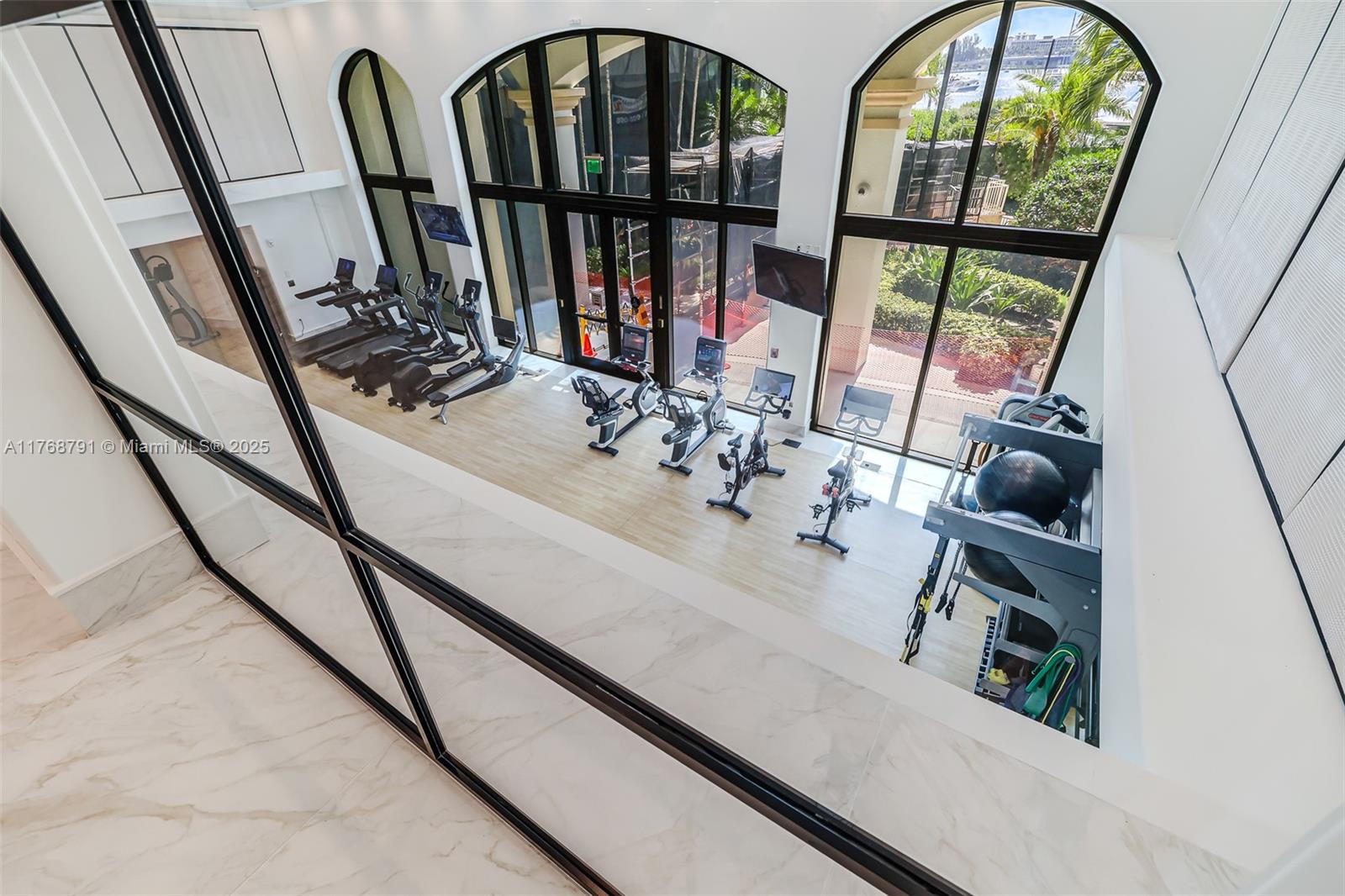 MIZNER GRAND CONDO - Residential