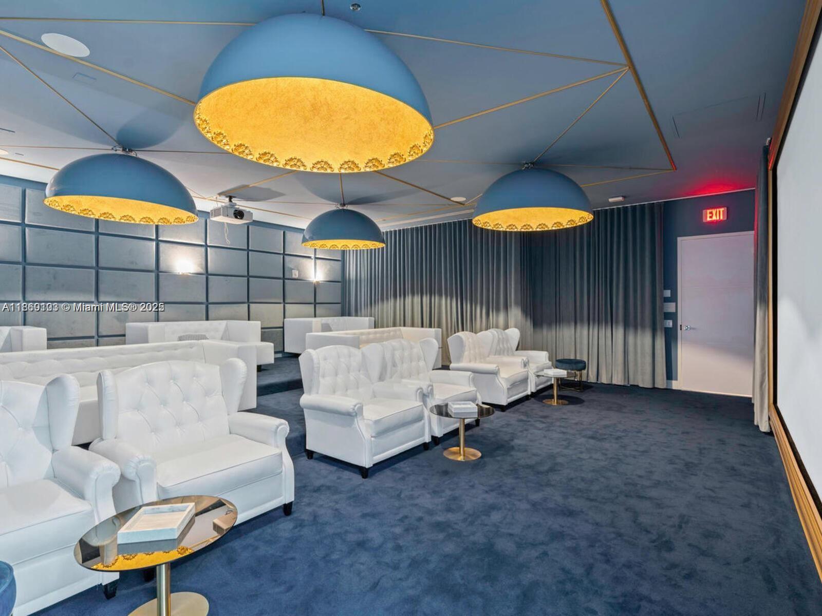 METROPICA NORTH TOWER ONE - Residential