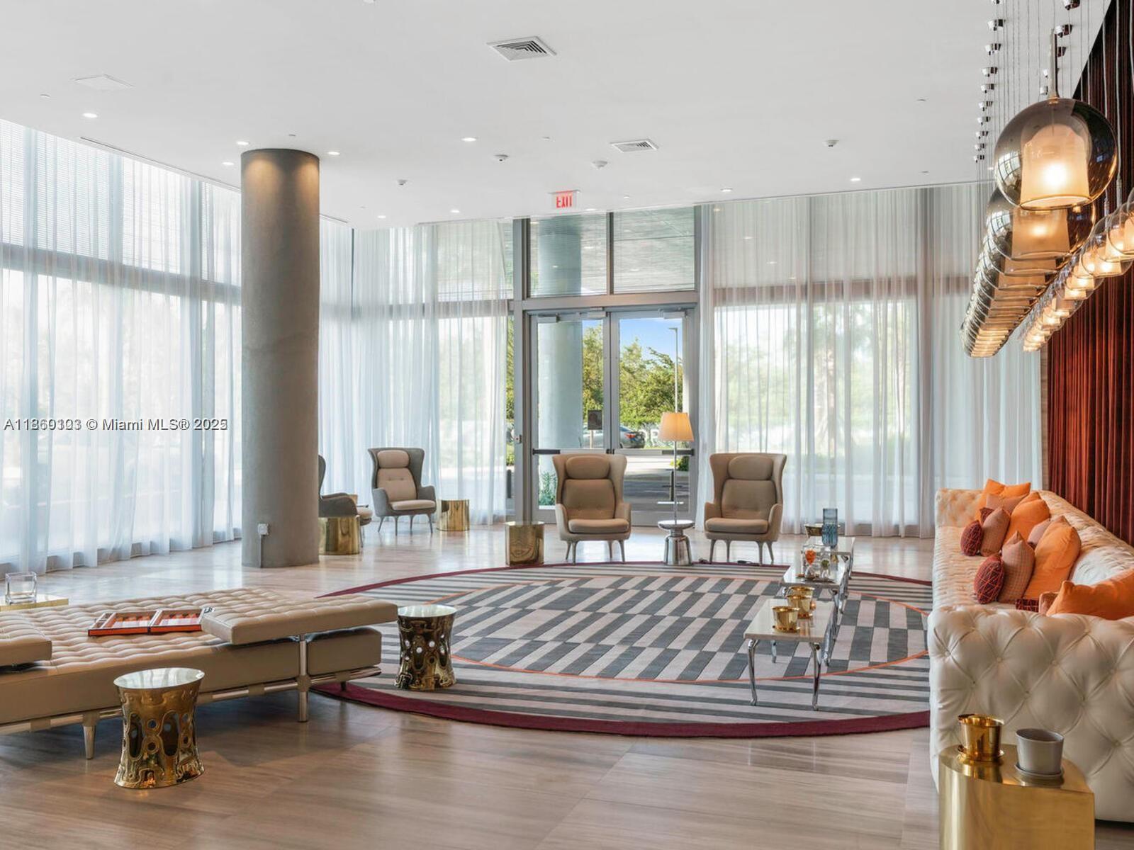 METROPICA NORTH TOWER ONE - Residential
