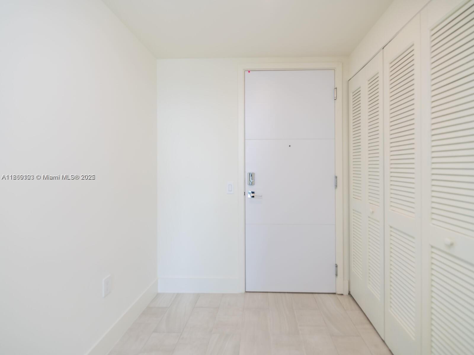 2000 Metropica Way 2509