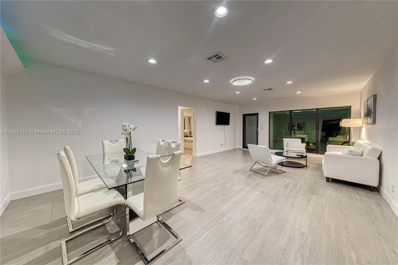 Bel Air - Residential