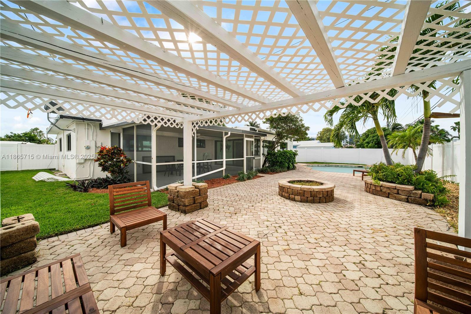 Bel Air - Residential