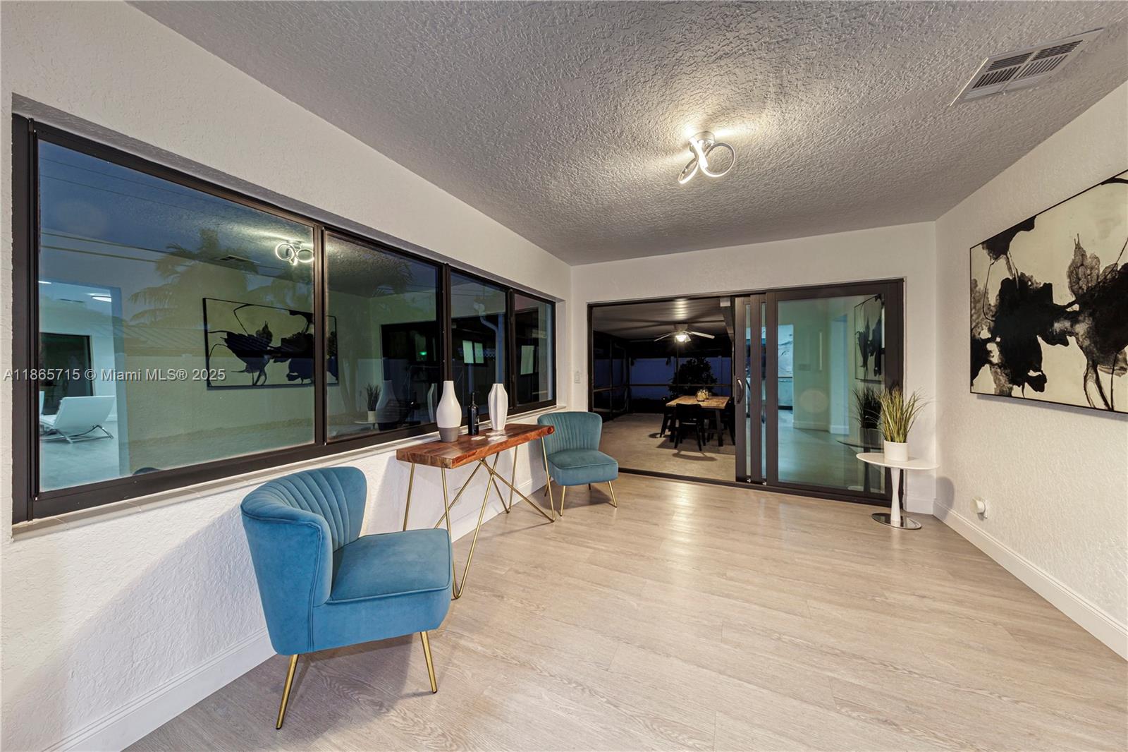 Bel Air - Residential