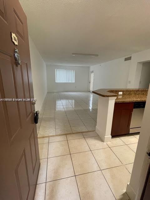 761 N Pine Island Rd 104