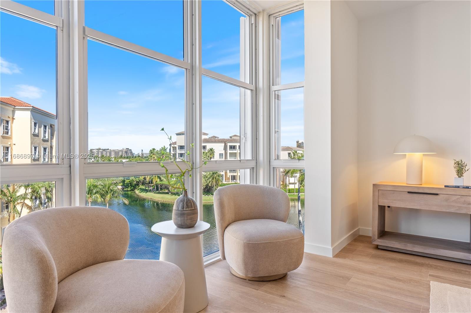 731 Crandon Blvd 507, Key Biscayne, Miami-Dade County, Florida - 3 Bedrooms  
3 Bathrooms - 