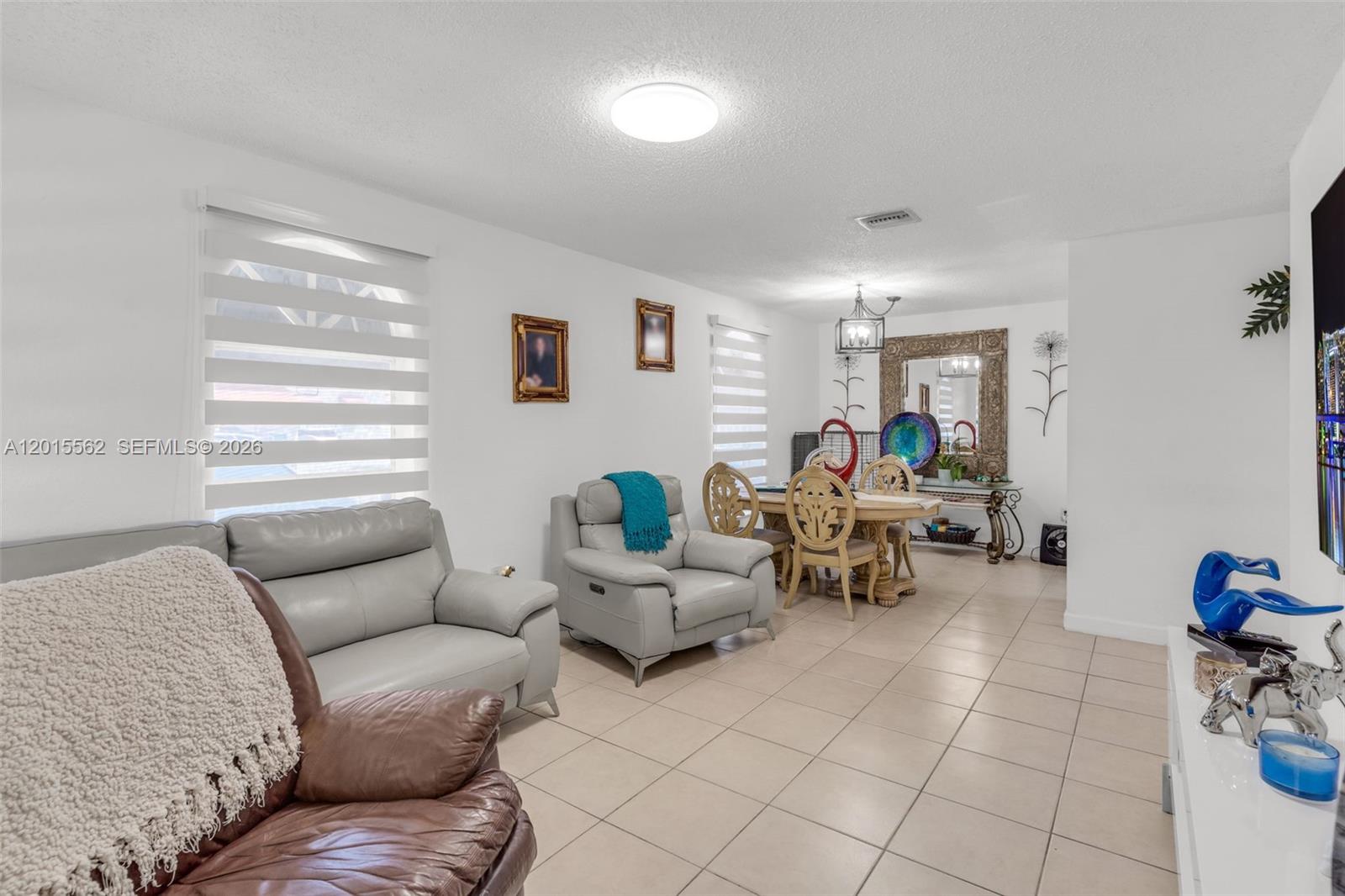 AUBURNDALE TAMIAMI TRAIL - Residential Income