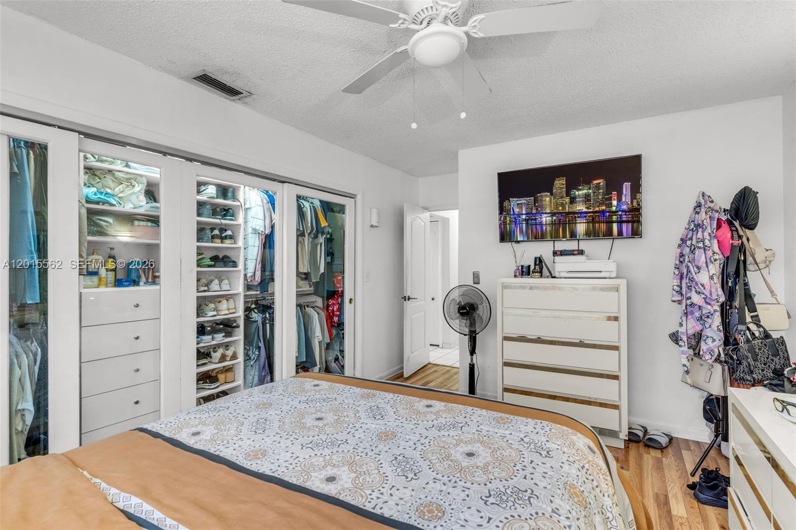 3270 SW 7th St
