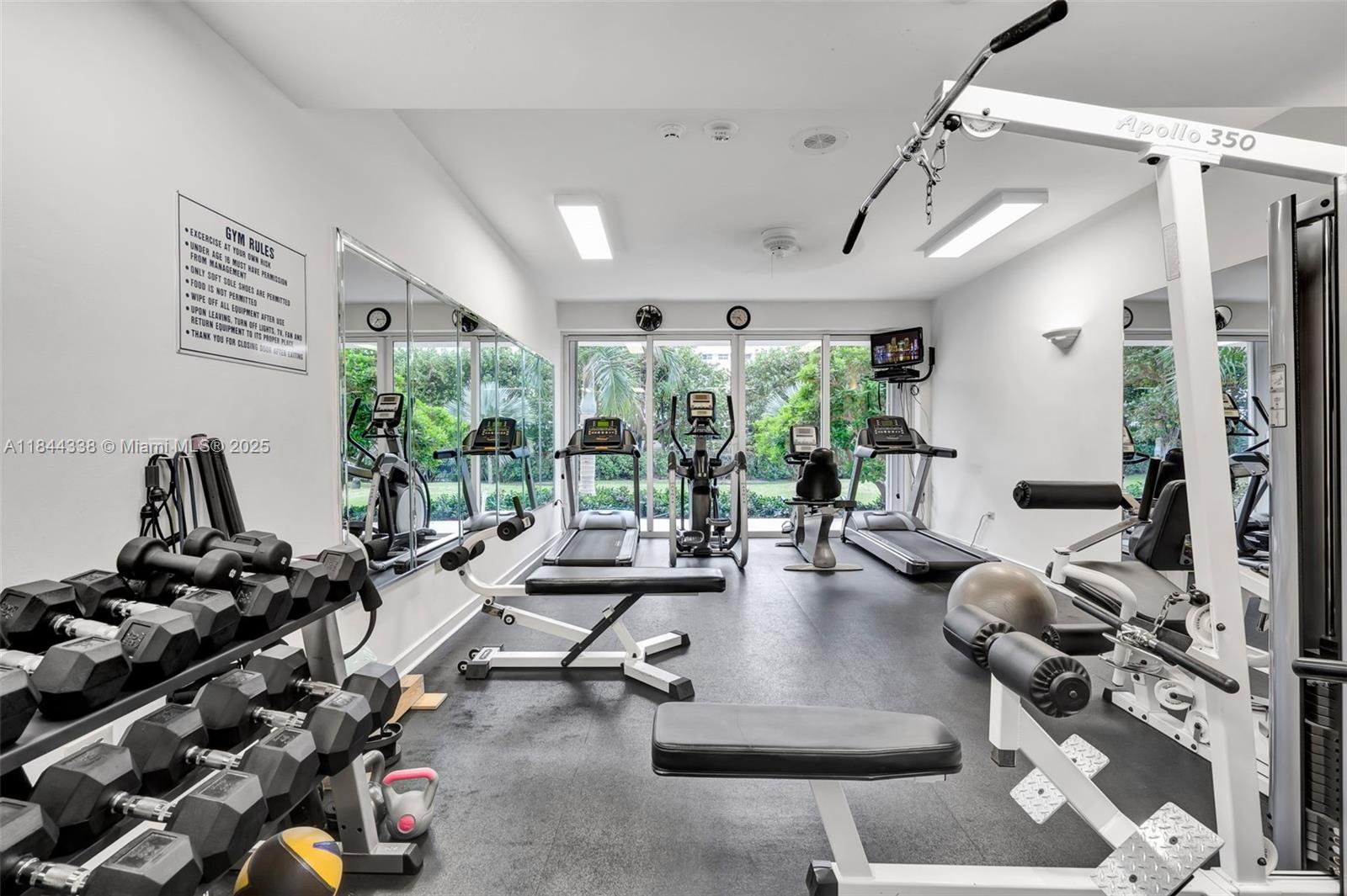 ISLAND HOUSE APT INC - CO - Residential