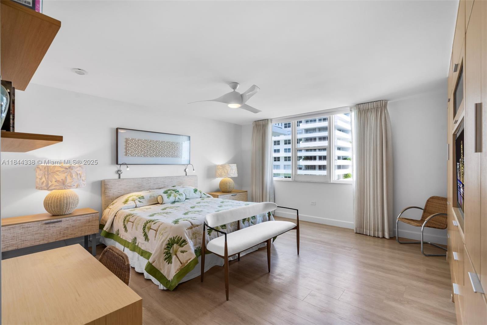 ISLAND HOUSE APT INC - CO - Residential