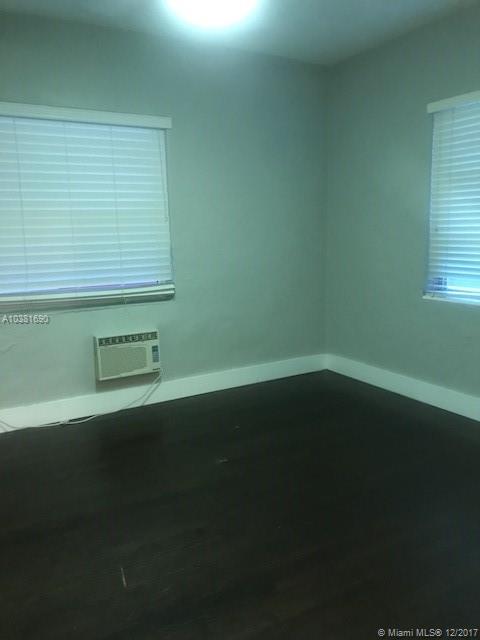 FLAMINGO WAVE CONDO - Residential Lease