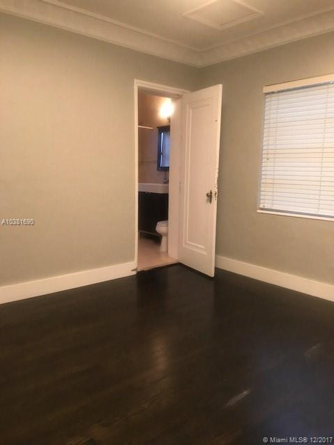 FLAMINGO WAVE CONDO - Residential Lease