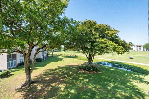 Tiny photo for 9491 Evergreen Pl #302, Davie, FL 33324 (MLS # A12011749)