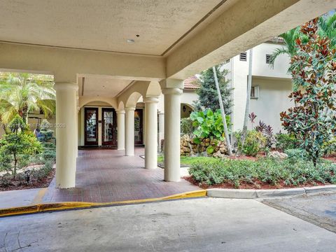Tiny photo for 9491 Evergreen Pl #302, Davie, FL 33324 (MLS # A12011749)