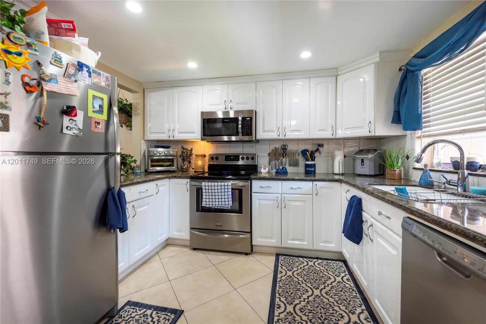 9491 Evergreen Pl 302