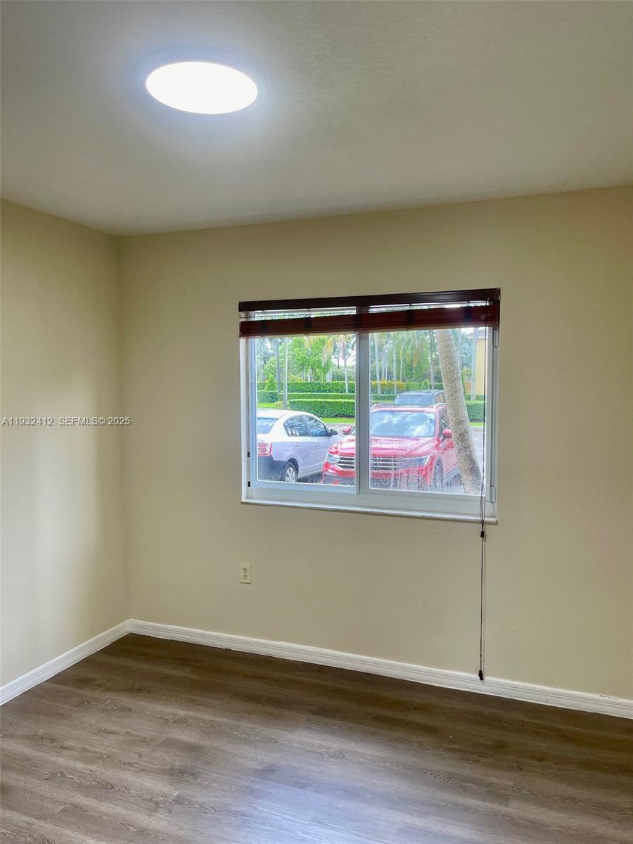 MONTEREY AT MALIBU BAY CO - Residential Lease