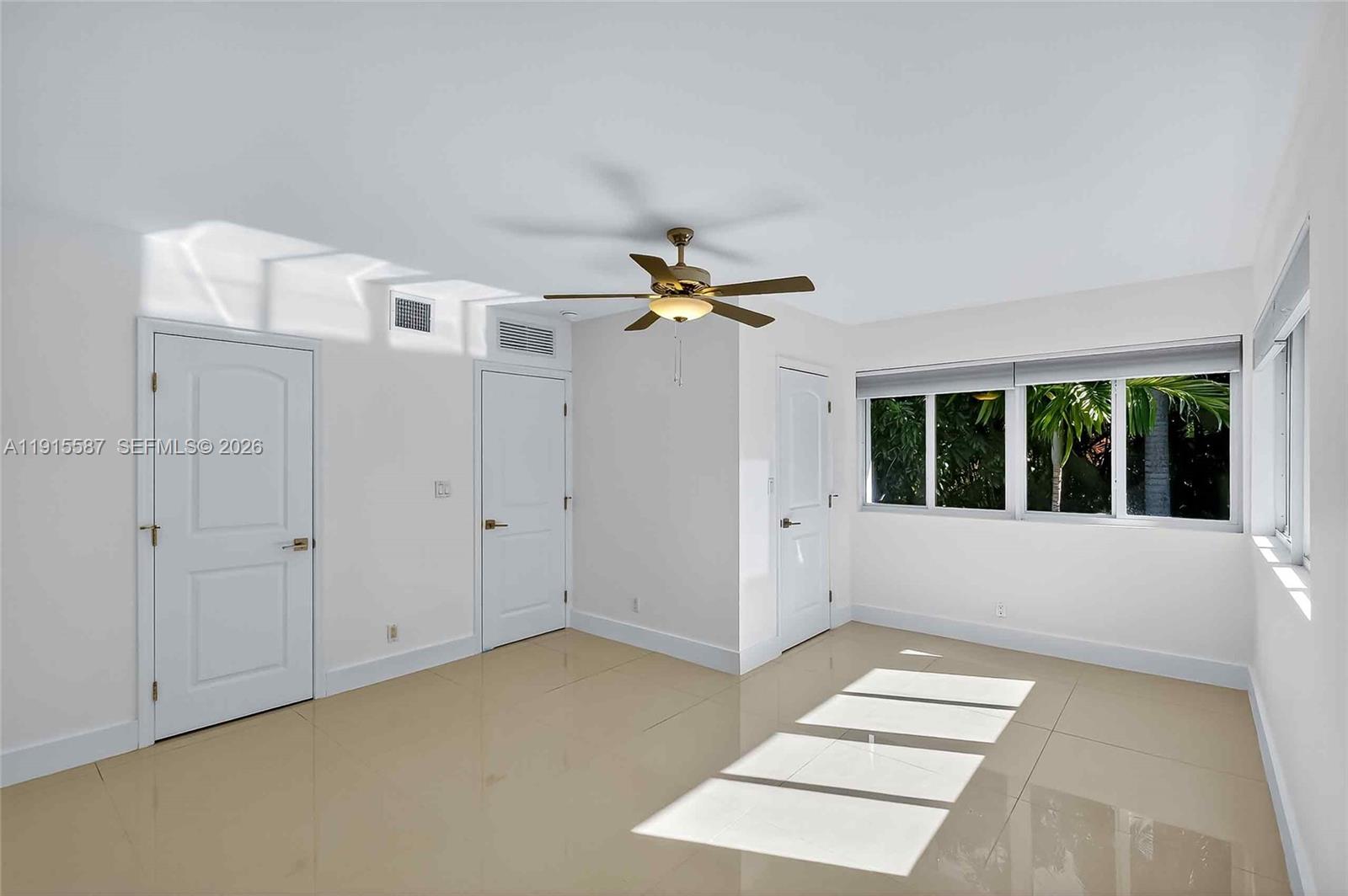 MIAMI SHORES SEC 3 - Residential
