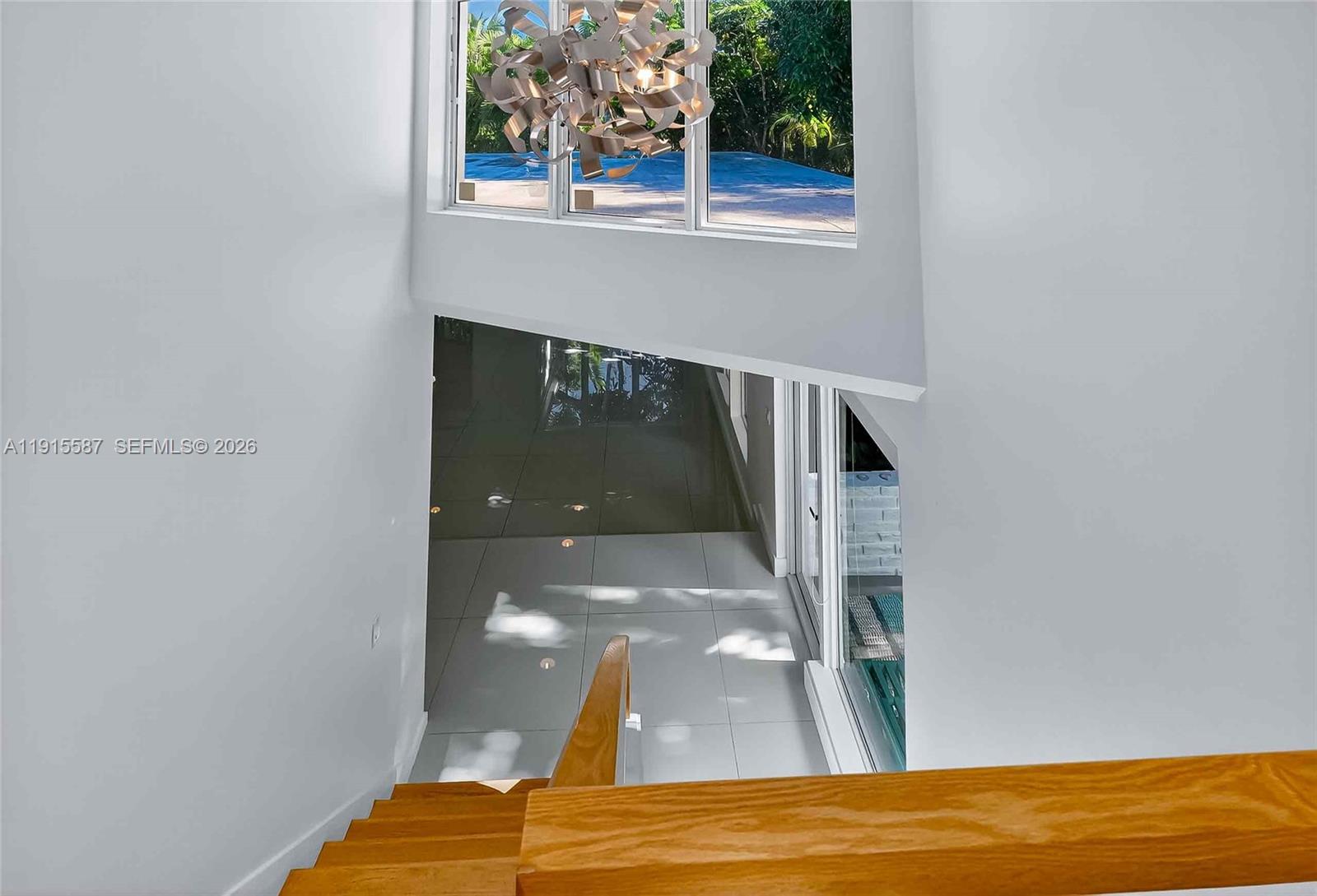 MIAMI SHORES SEC 3 - Residential