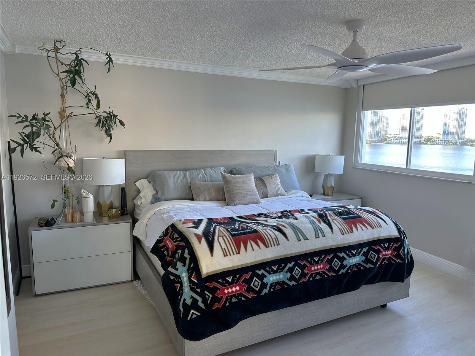 LE MONTCALM CONDO - Residential