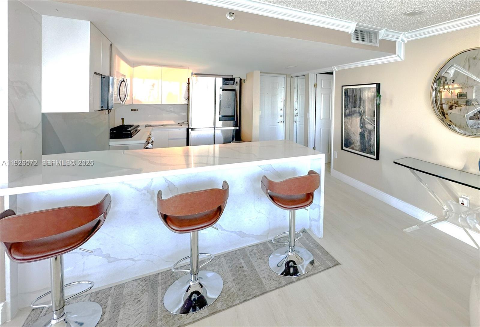 LE MONTCALM CONDO - Residential