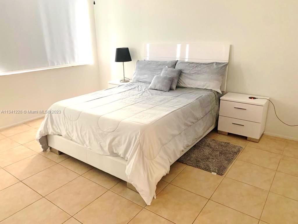 JADE WINDS GROUP-DAISY GA - Residential