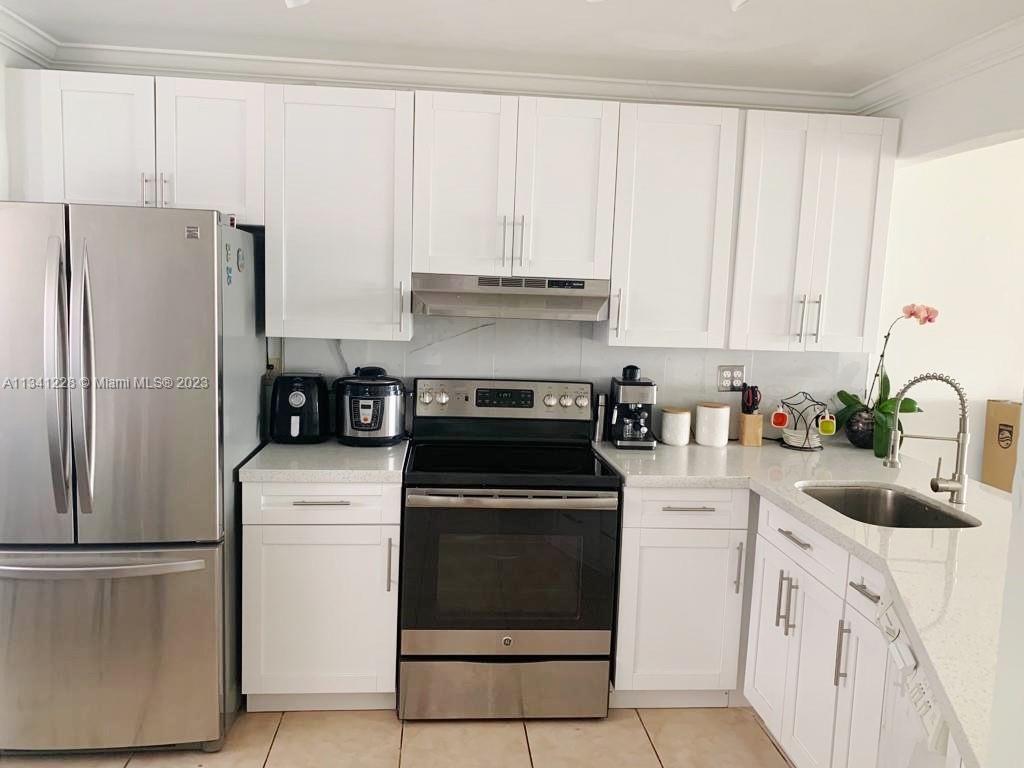 JADE WINDS GROUP-DAISY GA - Residential