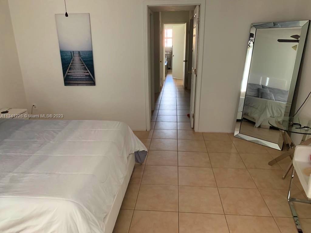 JADE WINDS GROUP-DAISY GA - Residential