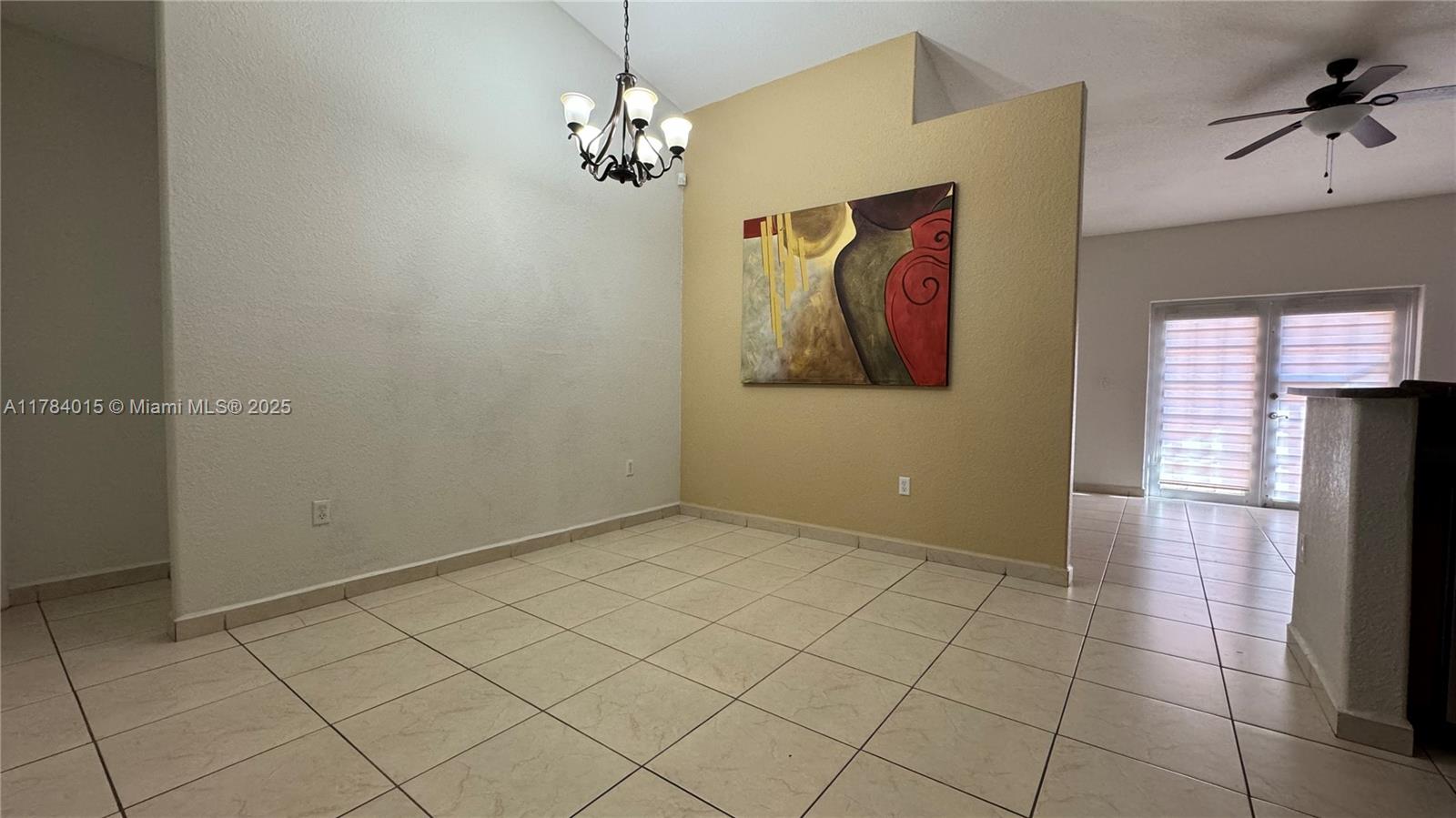 NORTH PALM ESTATES HOMES - Residential