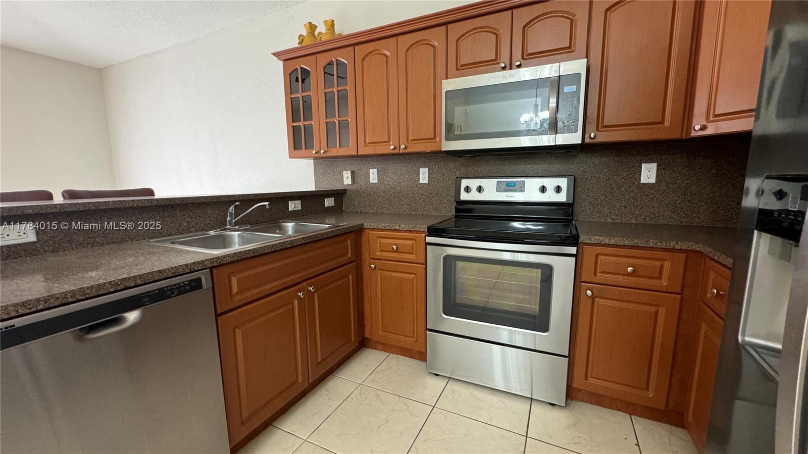 NORTH PALM ESTATES HOMES - Residential