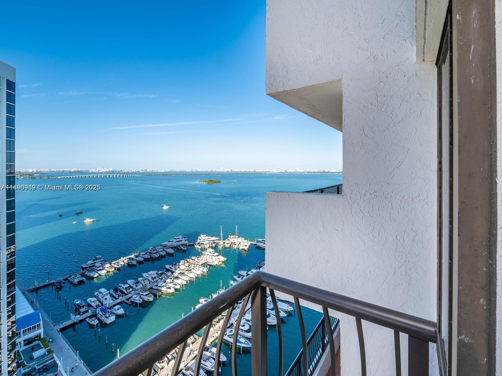 VENETIA CONDO - Residential