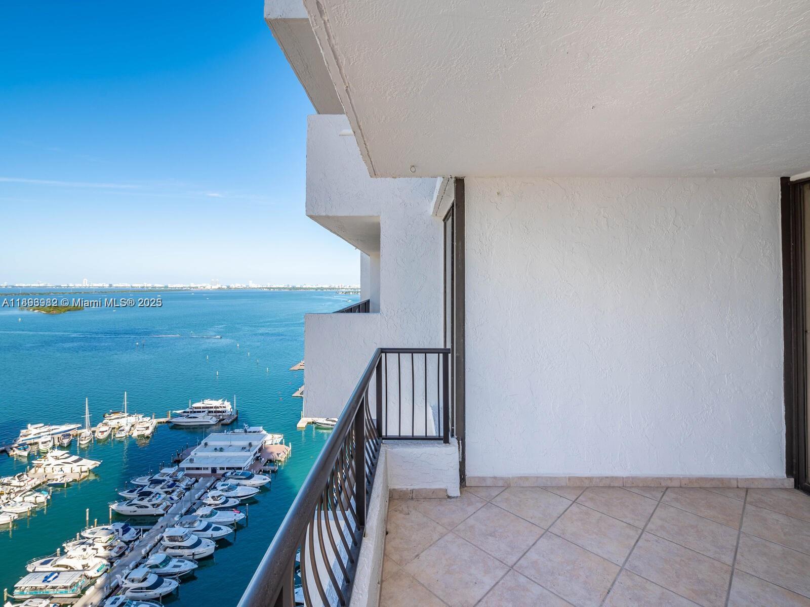 VENETIA CONDO - Residential