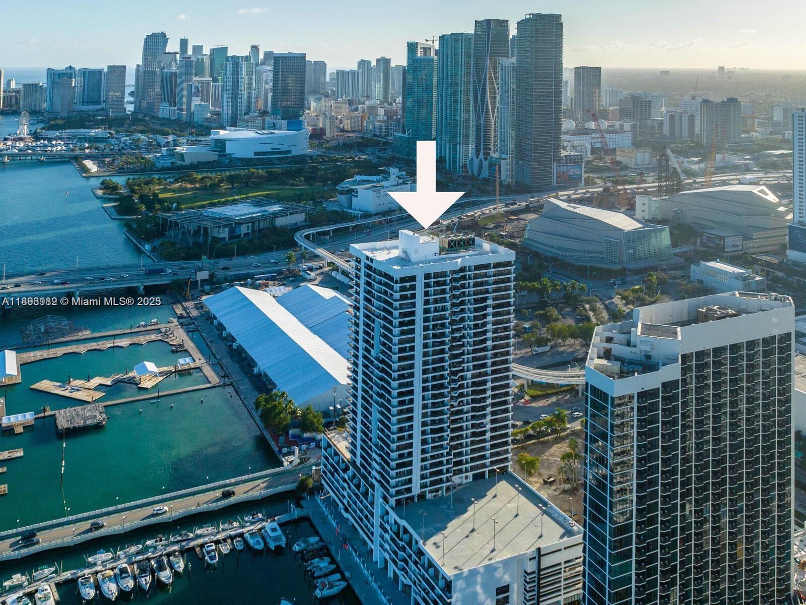 VENETIA CONDO - Residential