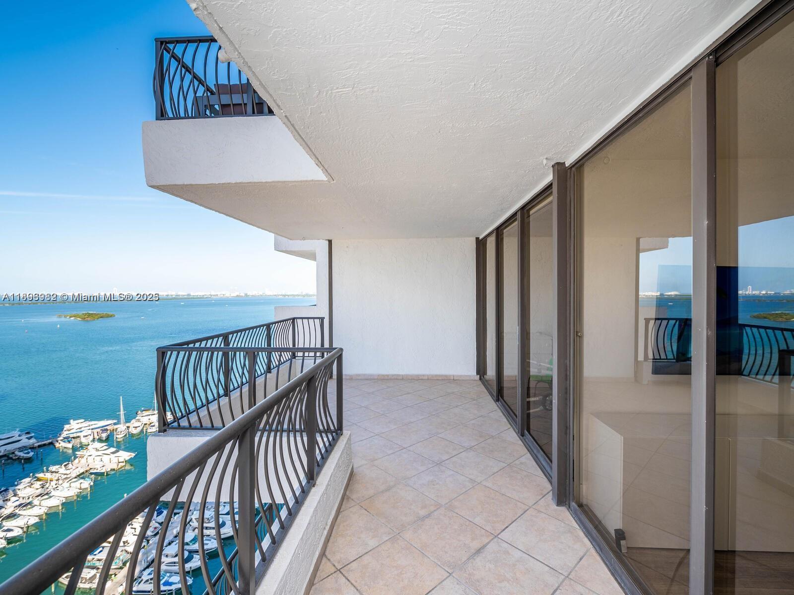 VENETIA CONDO - Residential