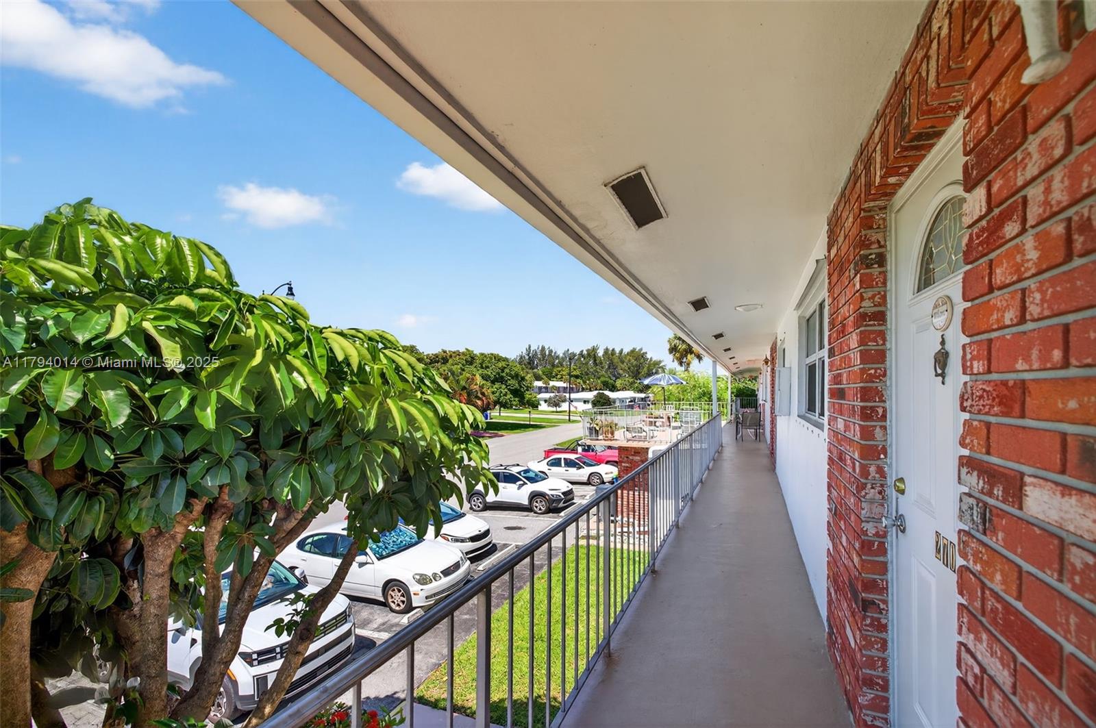 LEISUREVILLE - Residential