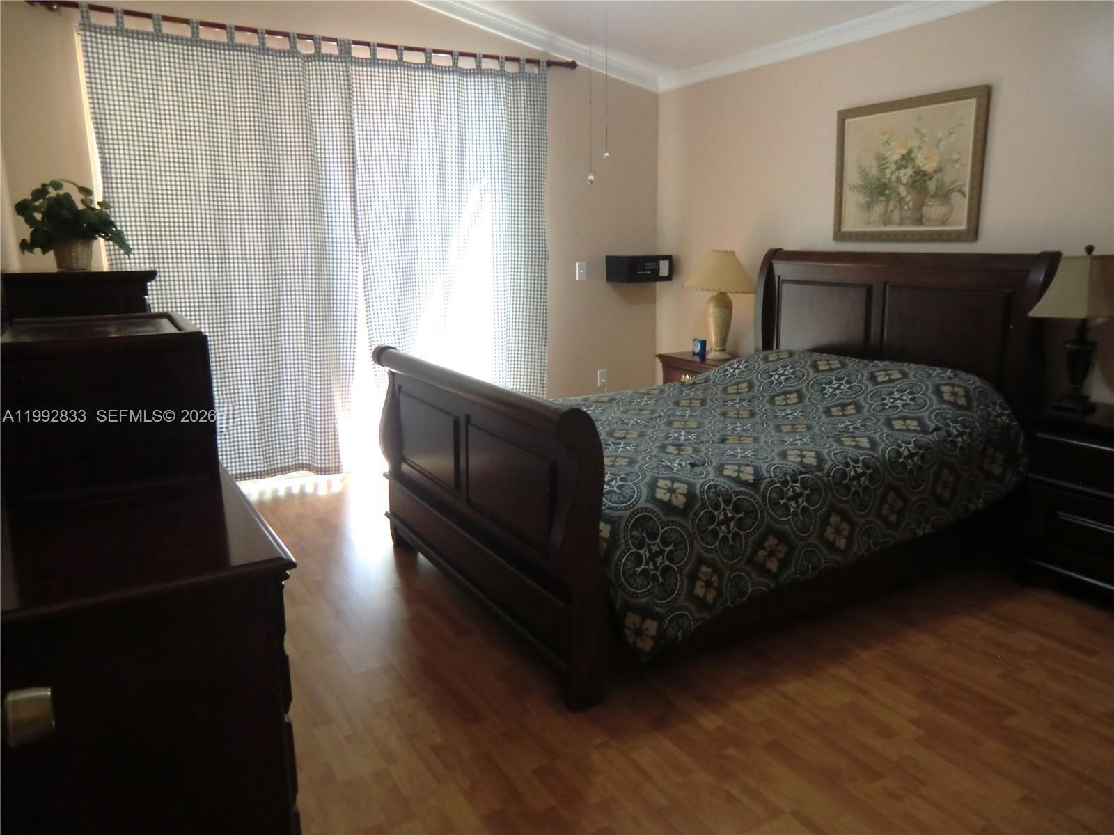 TOWNGATE - Residential Lease