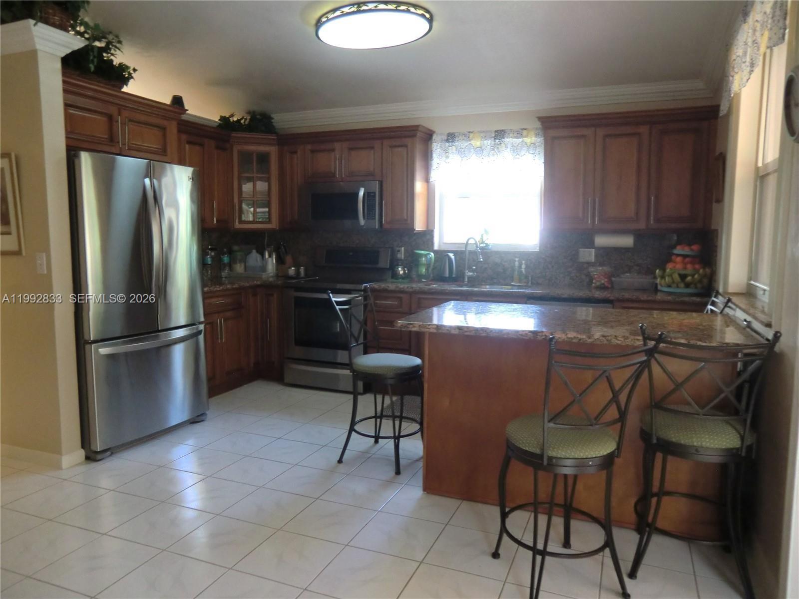 TOWNGATE - Residential Lease