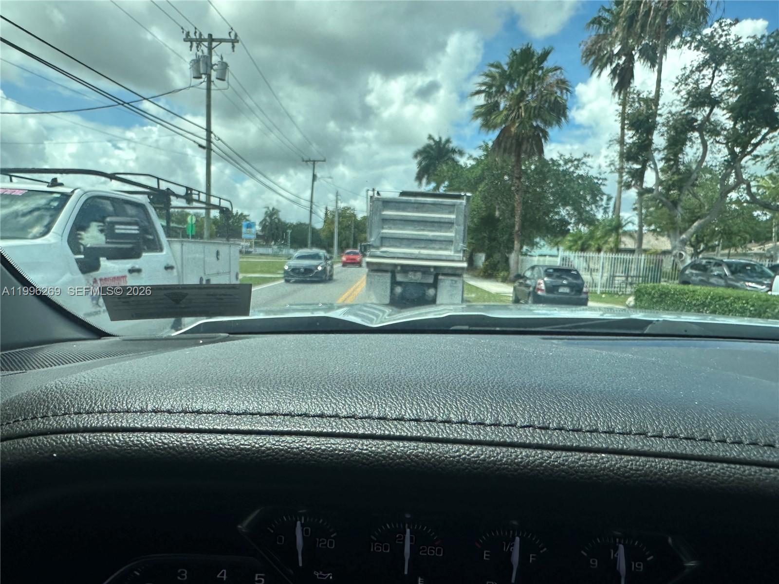 SOUTH REDLAND - Land