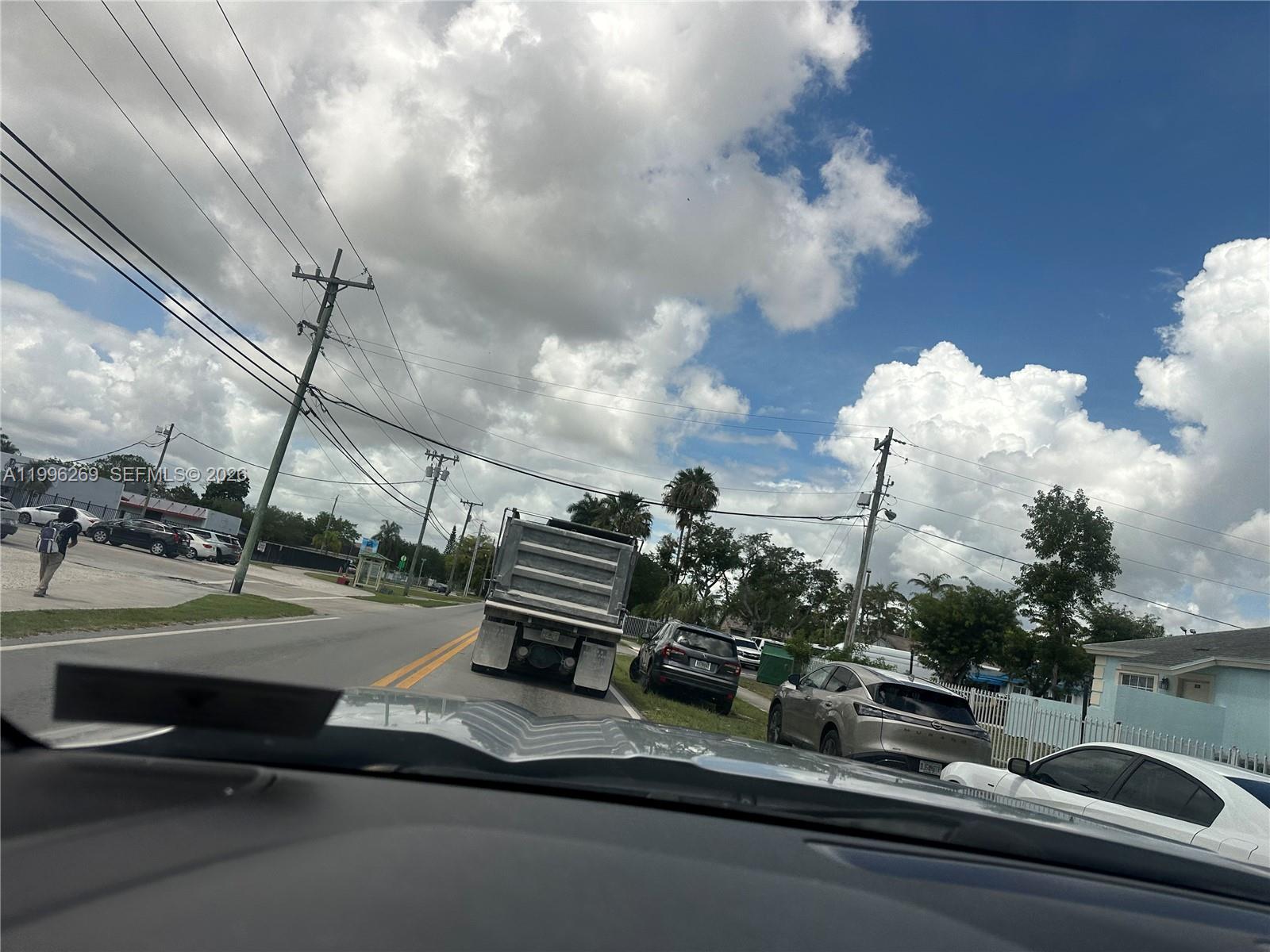 SOUTH REDLAND - Land